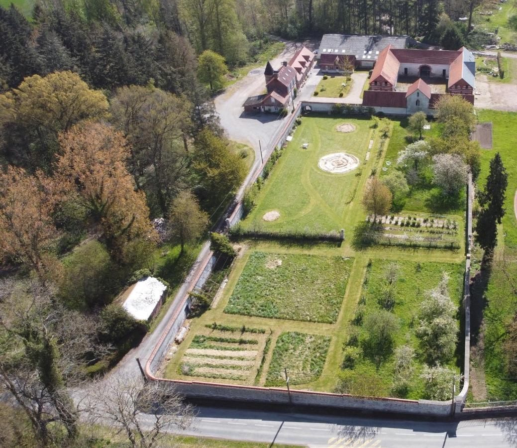 Florimont - Vaste Gite A La Ferme Villers-Châtel المظهر الخارجي الصورة